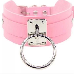 Pink ring collar